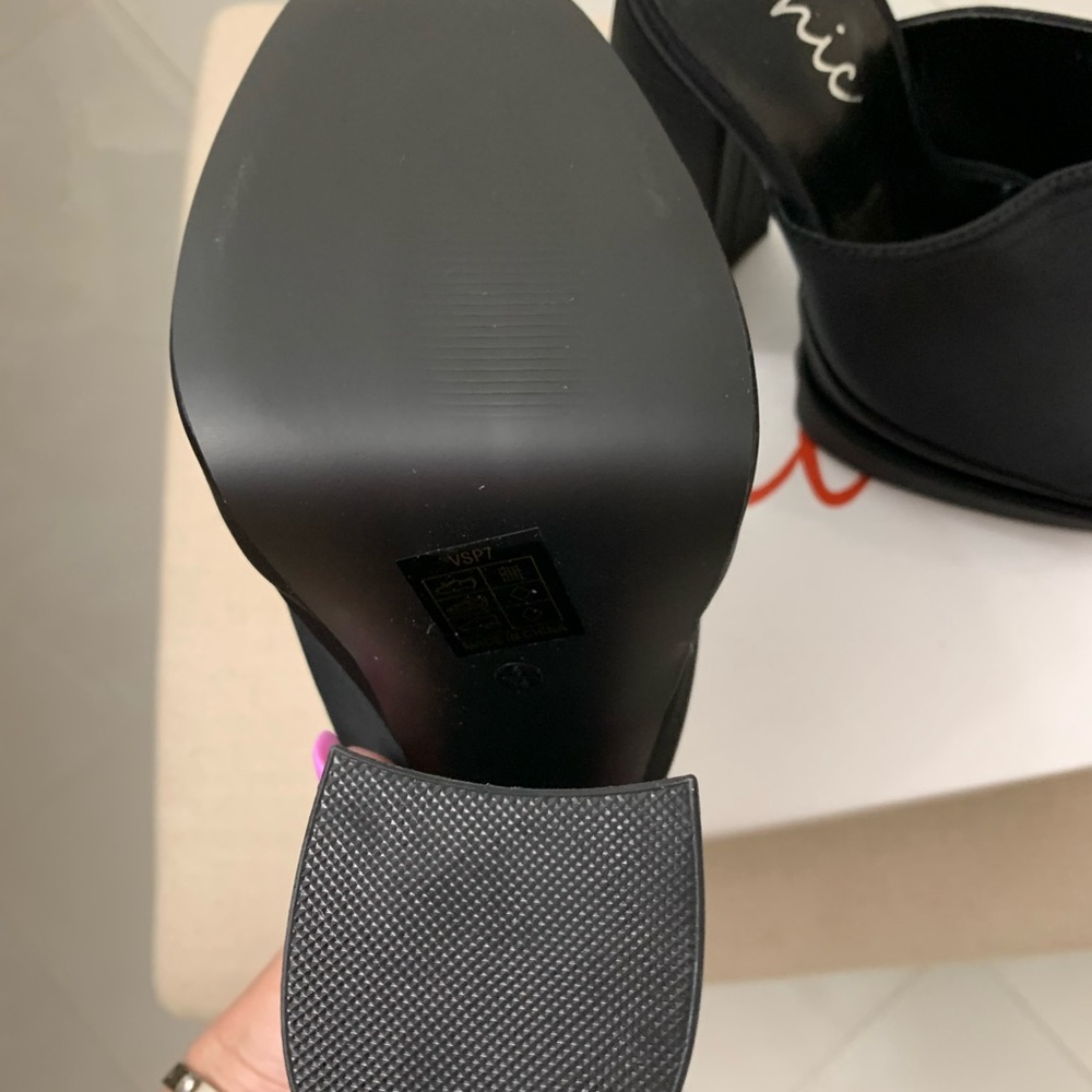 GORGEOUS PLATFORM MULES BLOCK HEEL♥️ - Picture 5 of 7